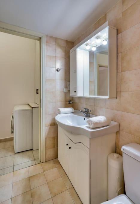 Rena's Guesthouse, By Comfortbnb * Sitia (Crete)