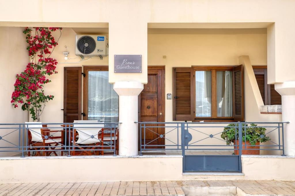 Rena's Guesthouse, By Comfortbnb Casa vacanze