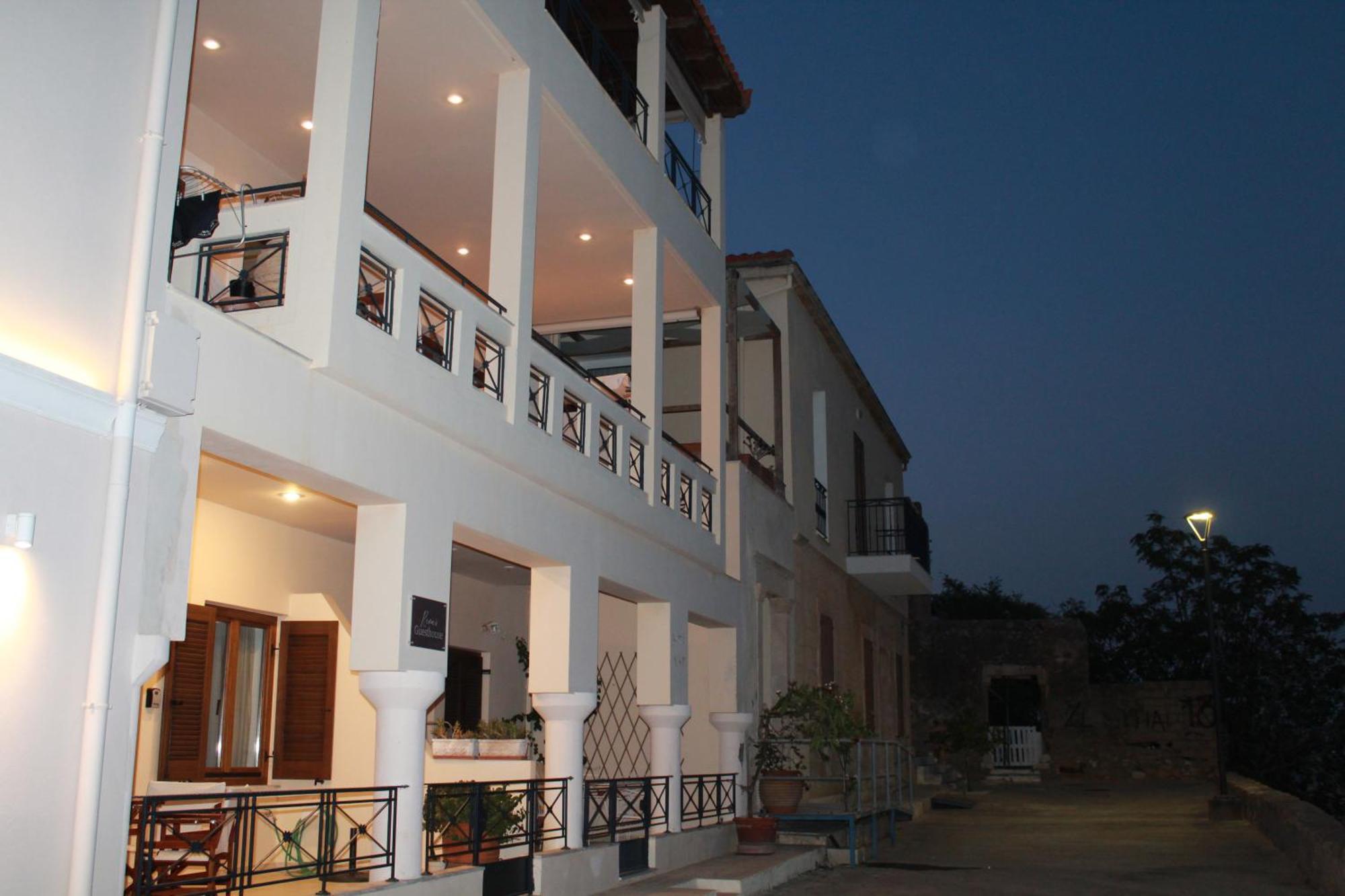 Rena's Guesthouse, By Comfortbnb Casa vacanze